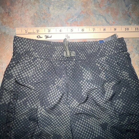 DSG‎ Adventure Shorts For Kids Size 2XS, Black Geometric Pattern - Picture 3 of 9